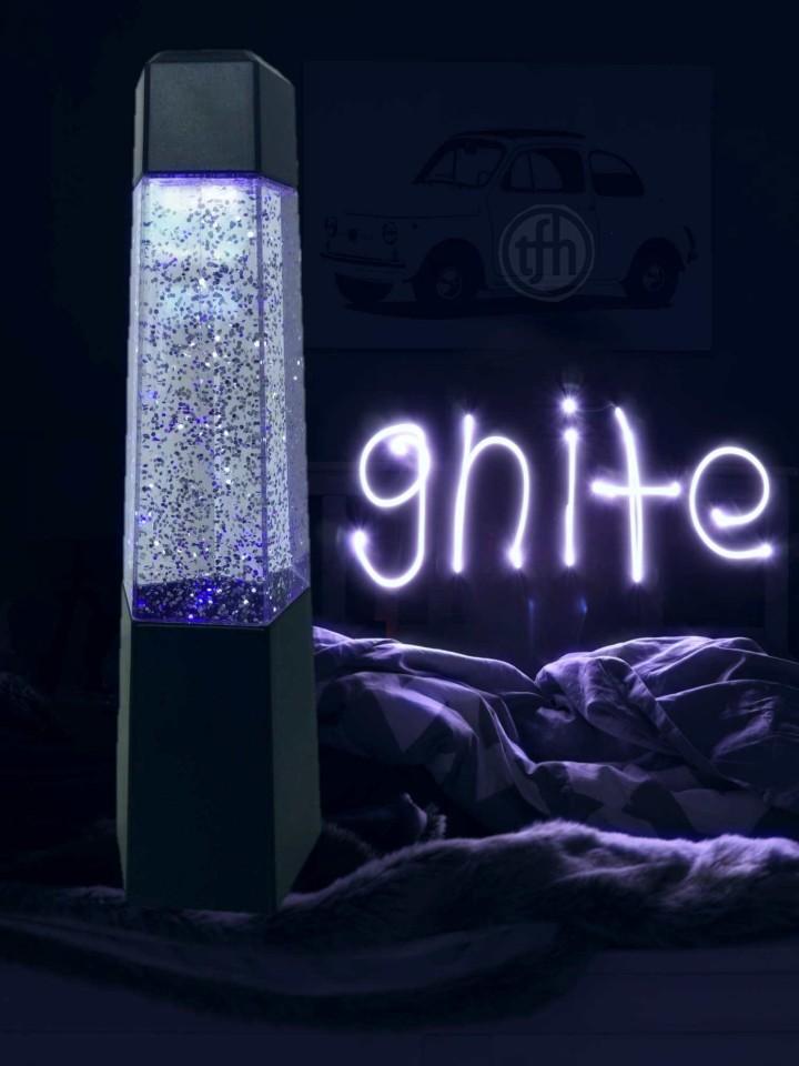 Colour Changing Glitter Lamp