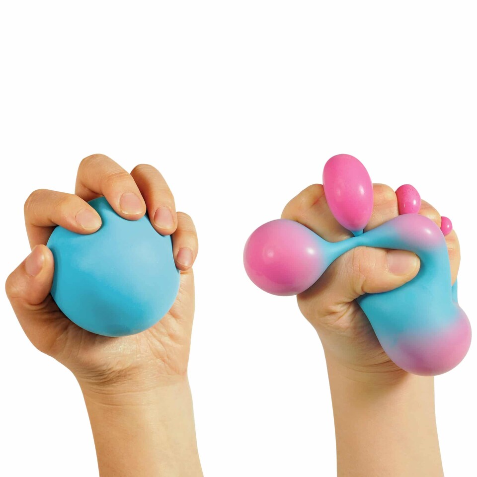 Color Changing NeeDoh - Squeeze Ball
