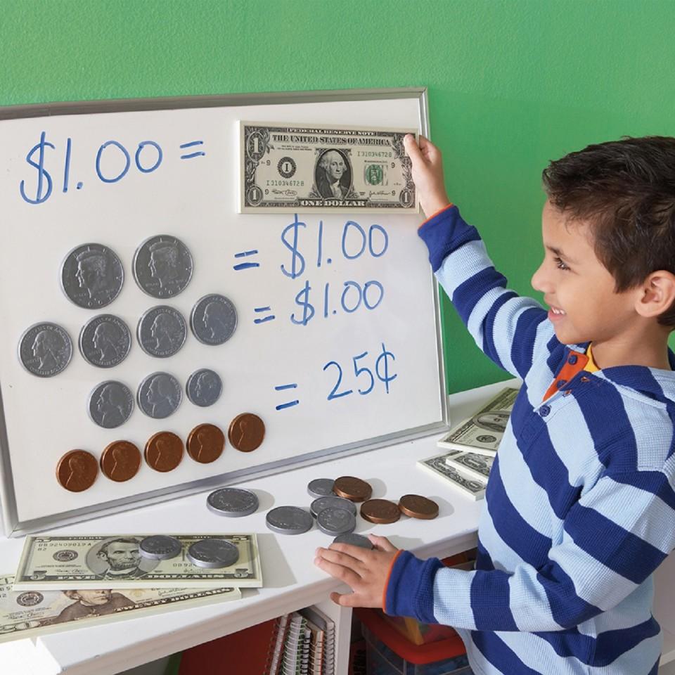 Big Money™ 3-D Magnetic Coins and Bills