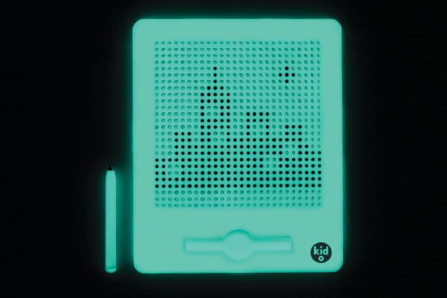 Jumbo Glow in the Dark Magnatab Jumbo Glow in the Dark Magnatab