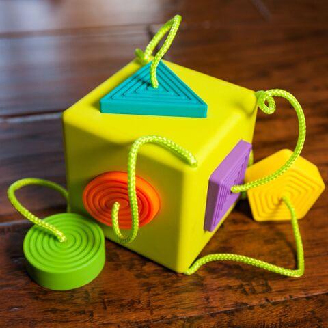 OombeeCube