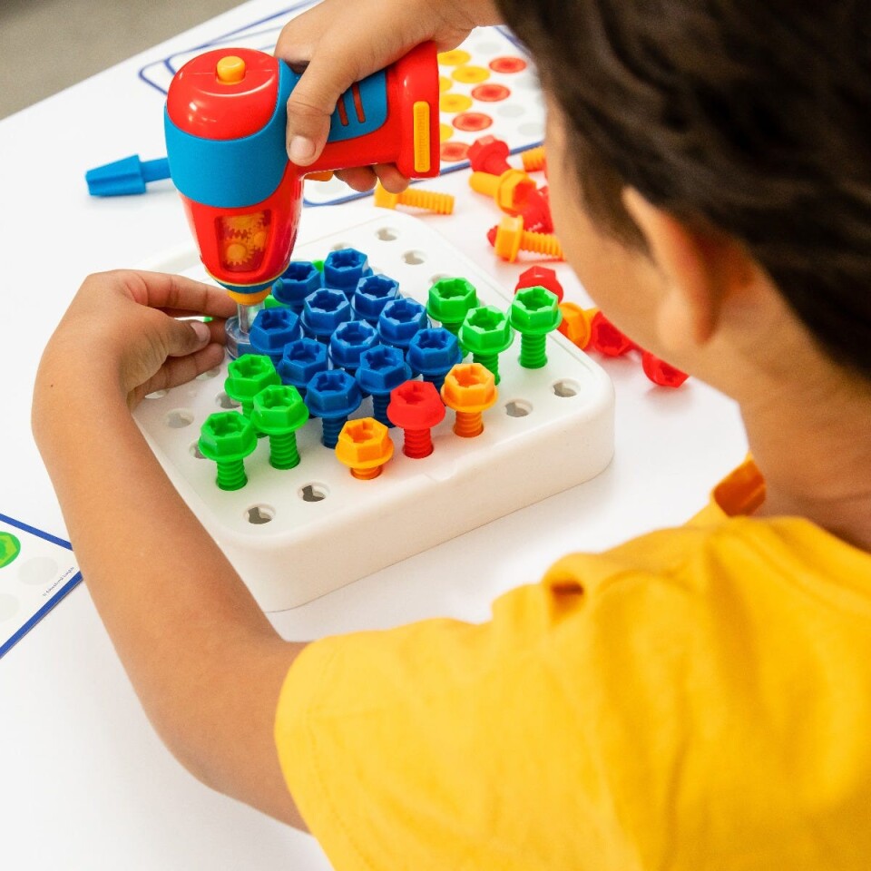 Design & Drill Patterns & Shapes - Fun Learning Toy