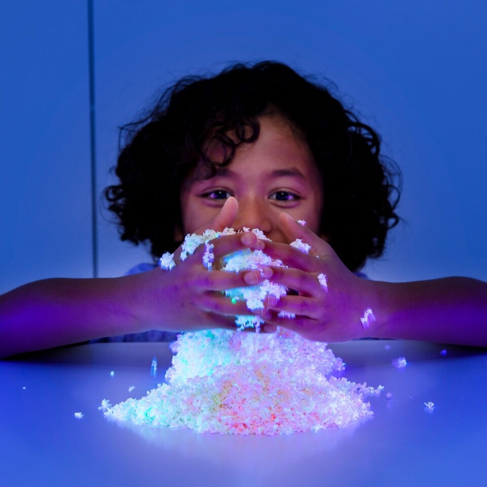 Playfoam Pluffle™ Twist Glow-in-the-Dark