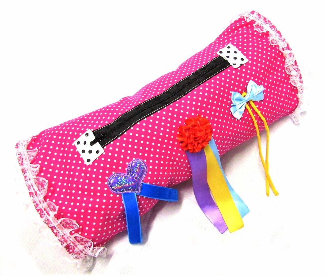 Pink Twiddle Mitt