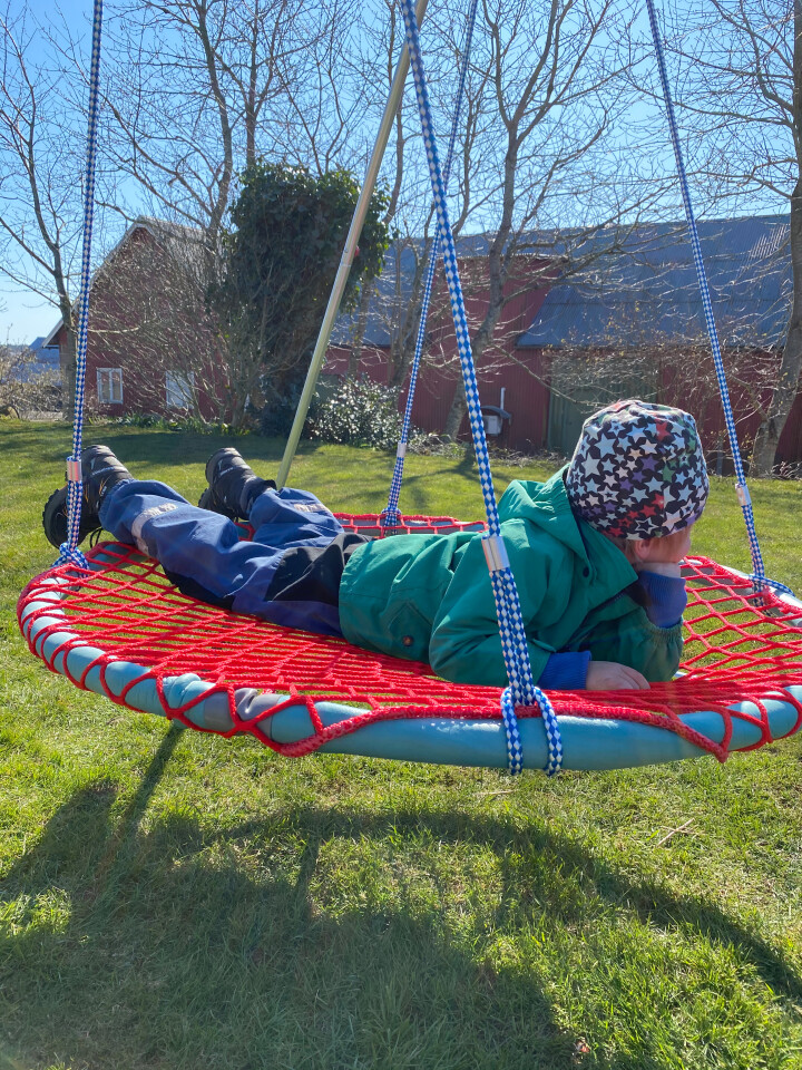 Open Cloud Nest Swing