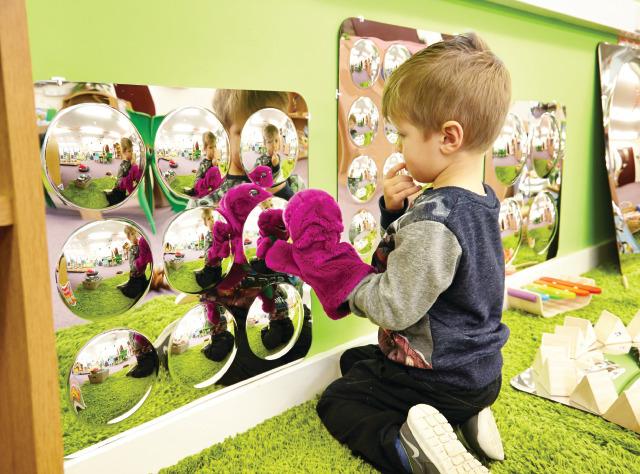 Set 4 Acrylic Mirror - Mirror Sensory Toy