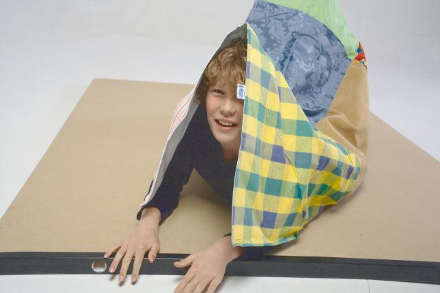 Crunchy Tactile Blanket 94x140cm