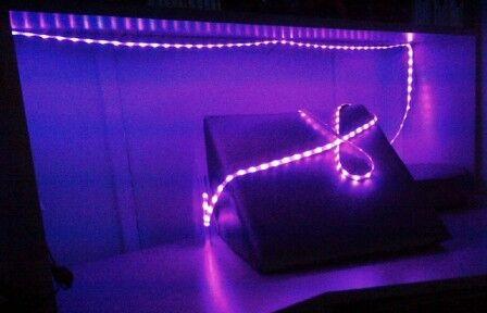 LED COLOUR CHANGING LIGHT