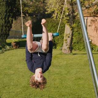 Trapeze Bar Swing