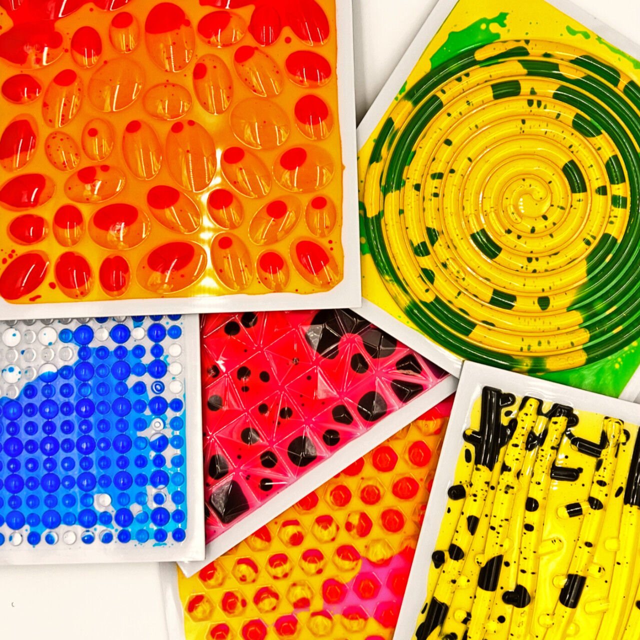 Textured Liquid Tiles