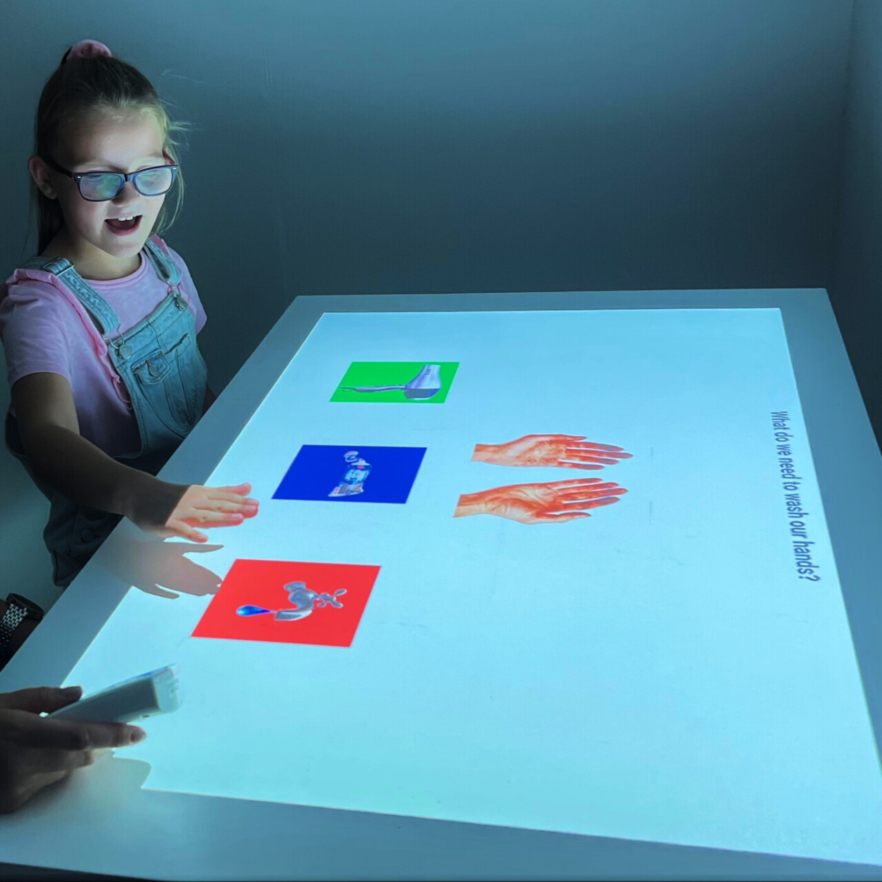 Budii Youth - Interactive Projection System